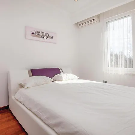 Holiday home Cozy In With Wifi